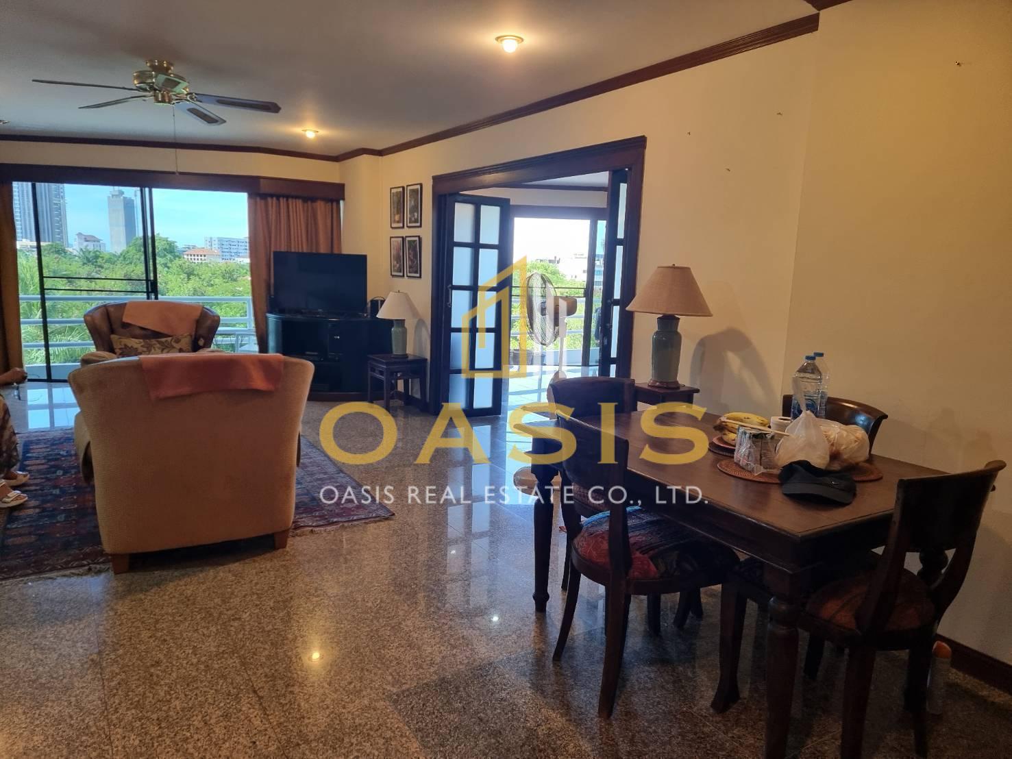 Spacious 1 Bedroom for Sale View Talay 2B Condominium