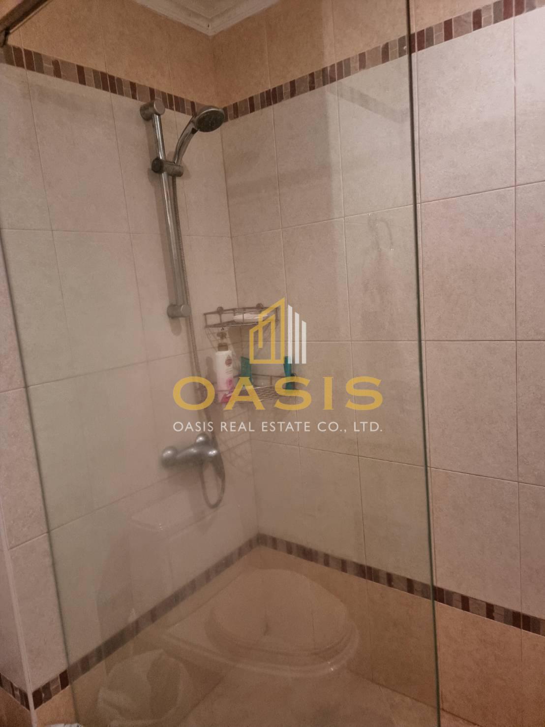 Spacious 1 Bedroom for Sale View Talay 2B Condominium