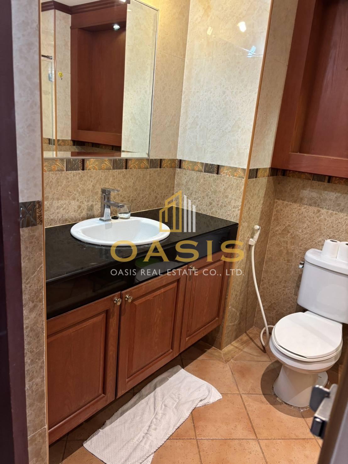 High Floor Condo for Sale with Sea View