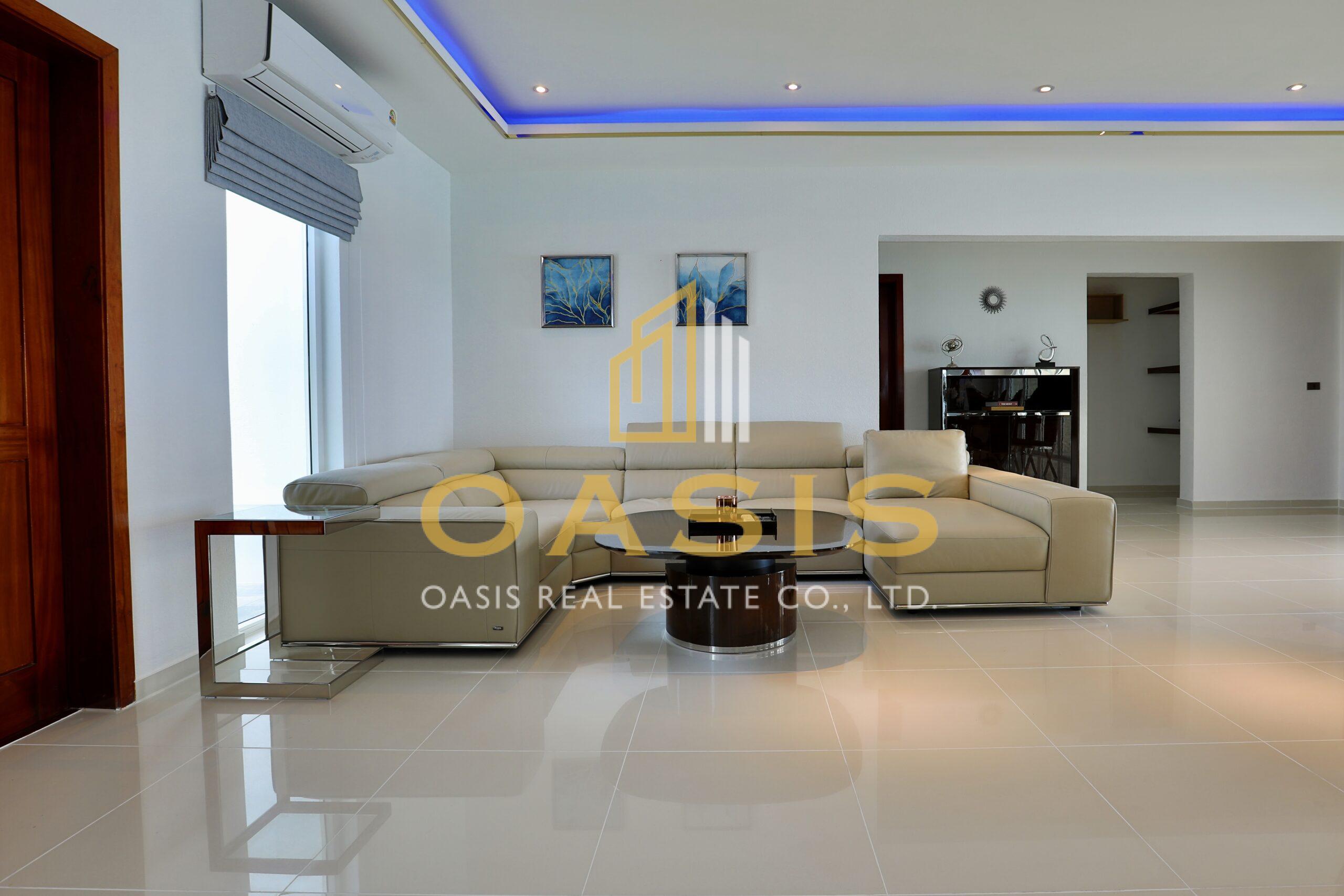 Exquisite Pool Villa for Sale Siam Royal View