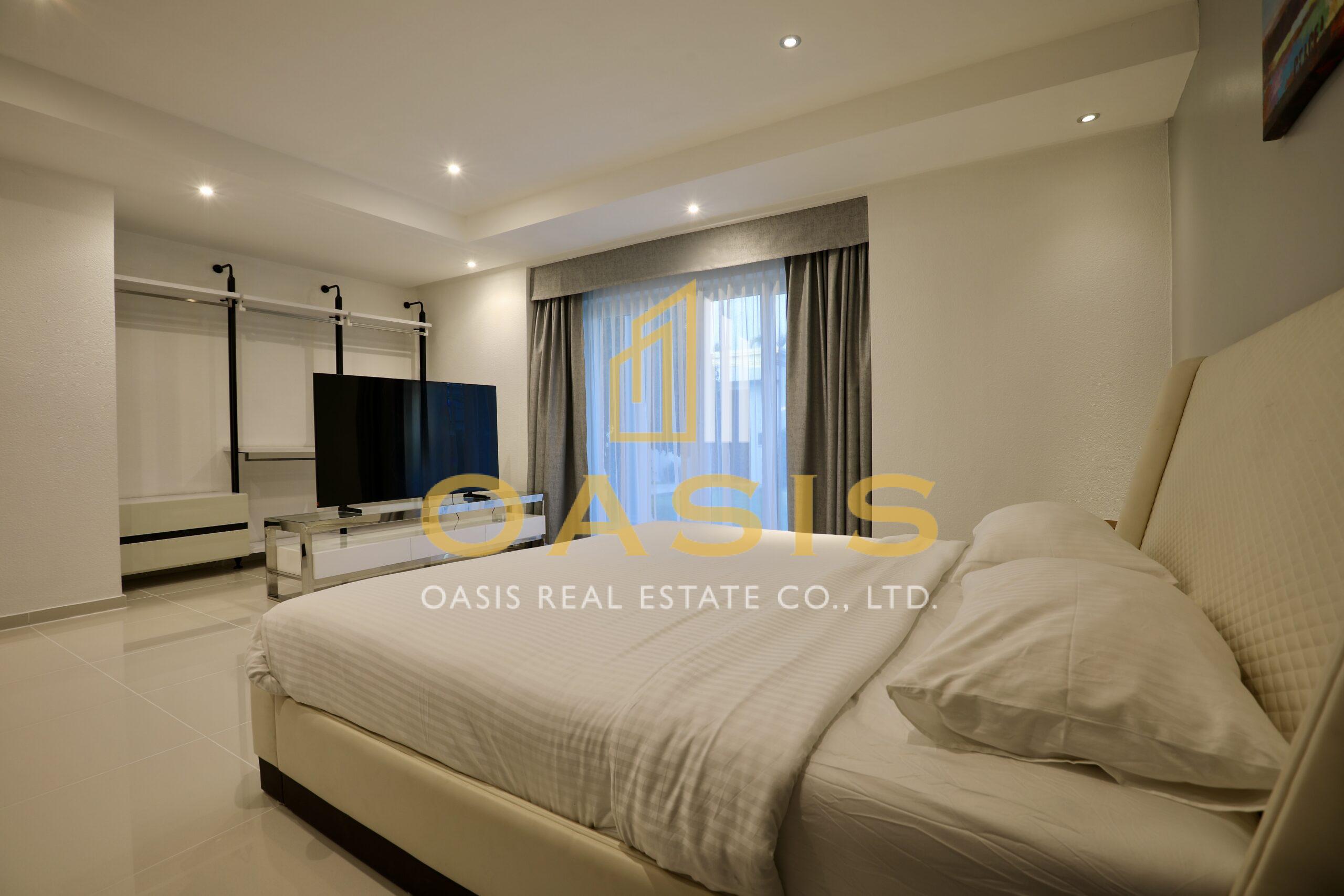 Exquisite Pool Villa for Sale Siam Royal View