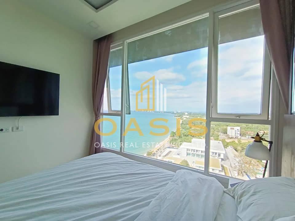 2 Bedroom Luxury Beachfront Condo for Rent Del Mare Bang Saray