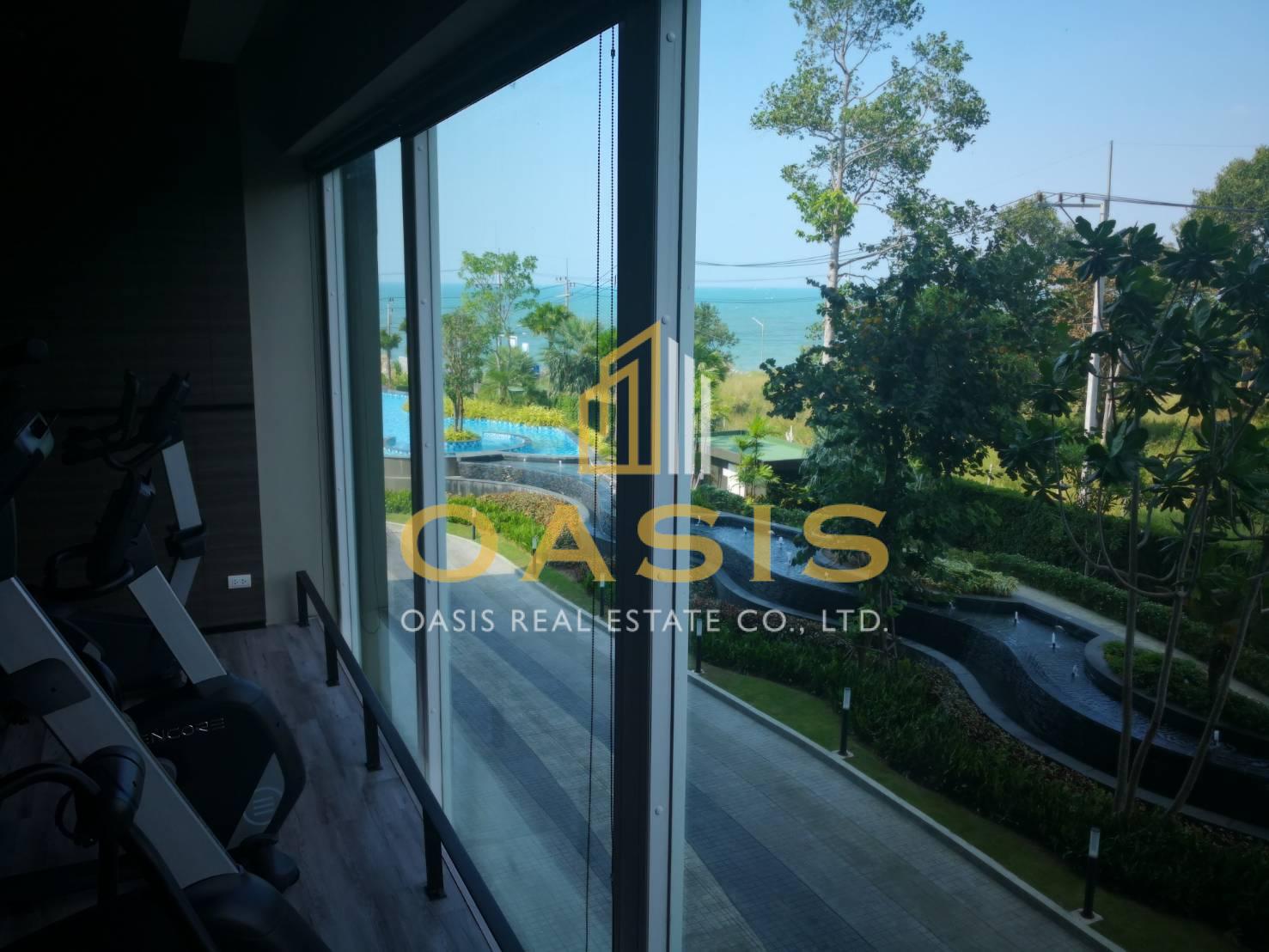 2 Bedroom Luxury Beachfront Condo for Rent Del Mare Bang Saray