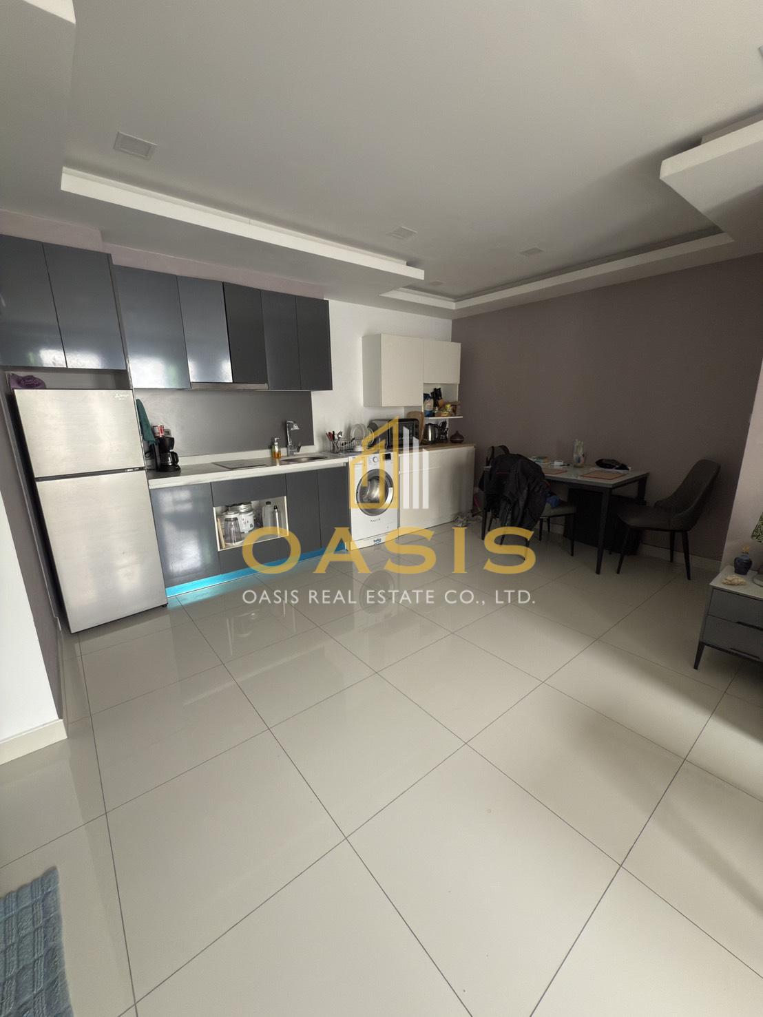 Arcadia Beach Continental 2 Bedroom Condo for Sale