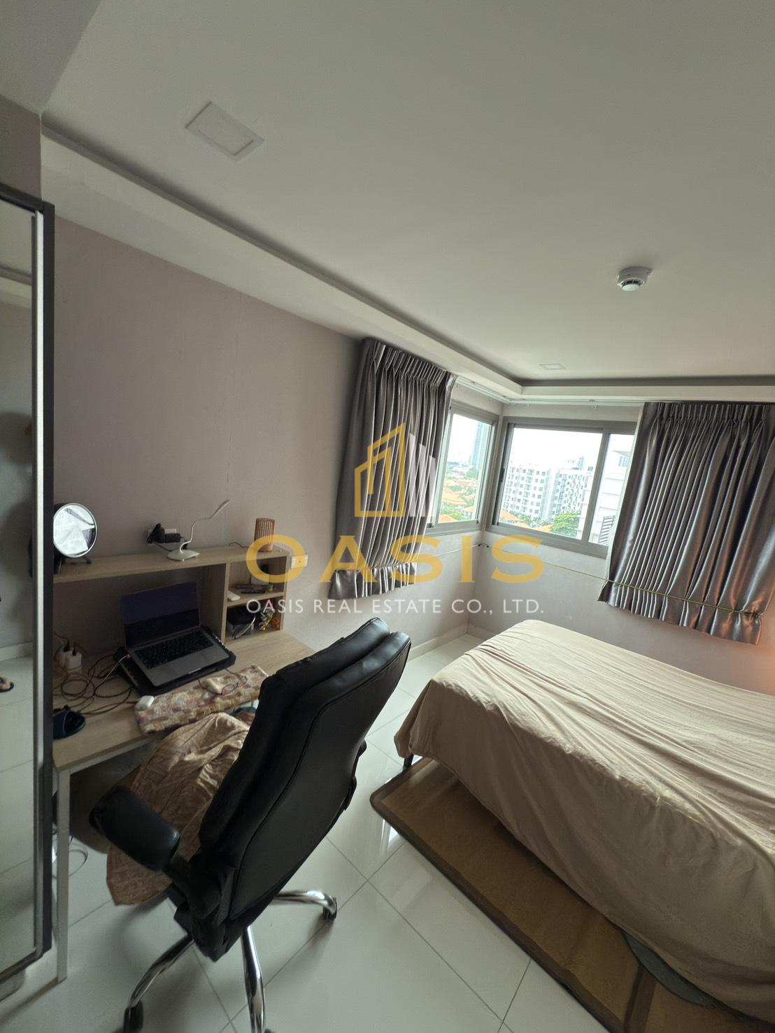 Arcadia Beach Continental 2 Bedroom Condo for Sale