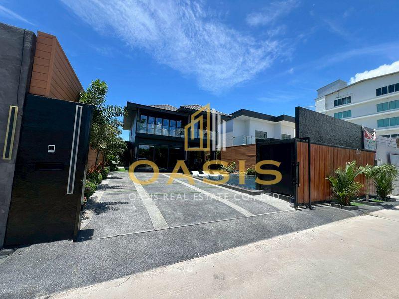 Luxury VIP Pool Villa for SALE