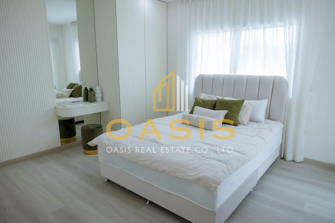 Spacious and beautifully designed 2-storey pool villa For SALE Spacious and beautifully designed 2-storey pool villa For SALE