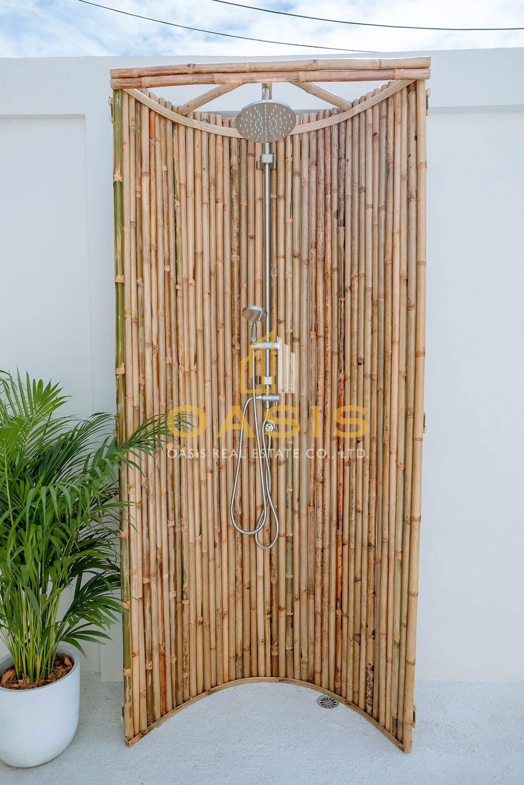 Spacious and beautifully designed 2-storey pool villa For SALE Spacious and beautifully designed 2-storey pool villa For SALE