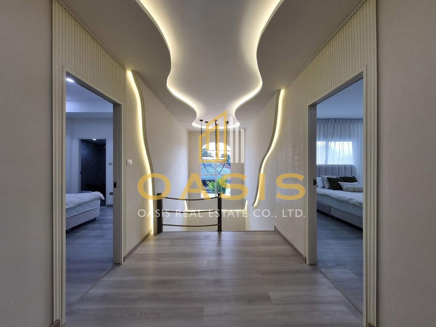 Spacious and beautifully designed 2-storey pool villa For SALE Spacious and beautifully designed 2-storey pool villa For SALE