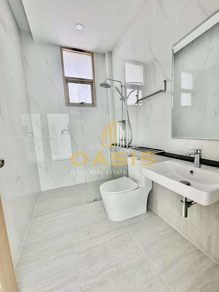 Stunning Modern Mediterranean Style Pool Villa for Sale