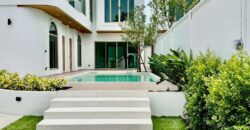 Stunning Modern Mediterranean Style Pool Villa for Sale