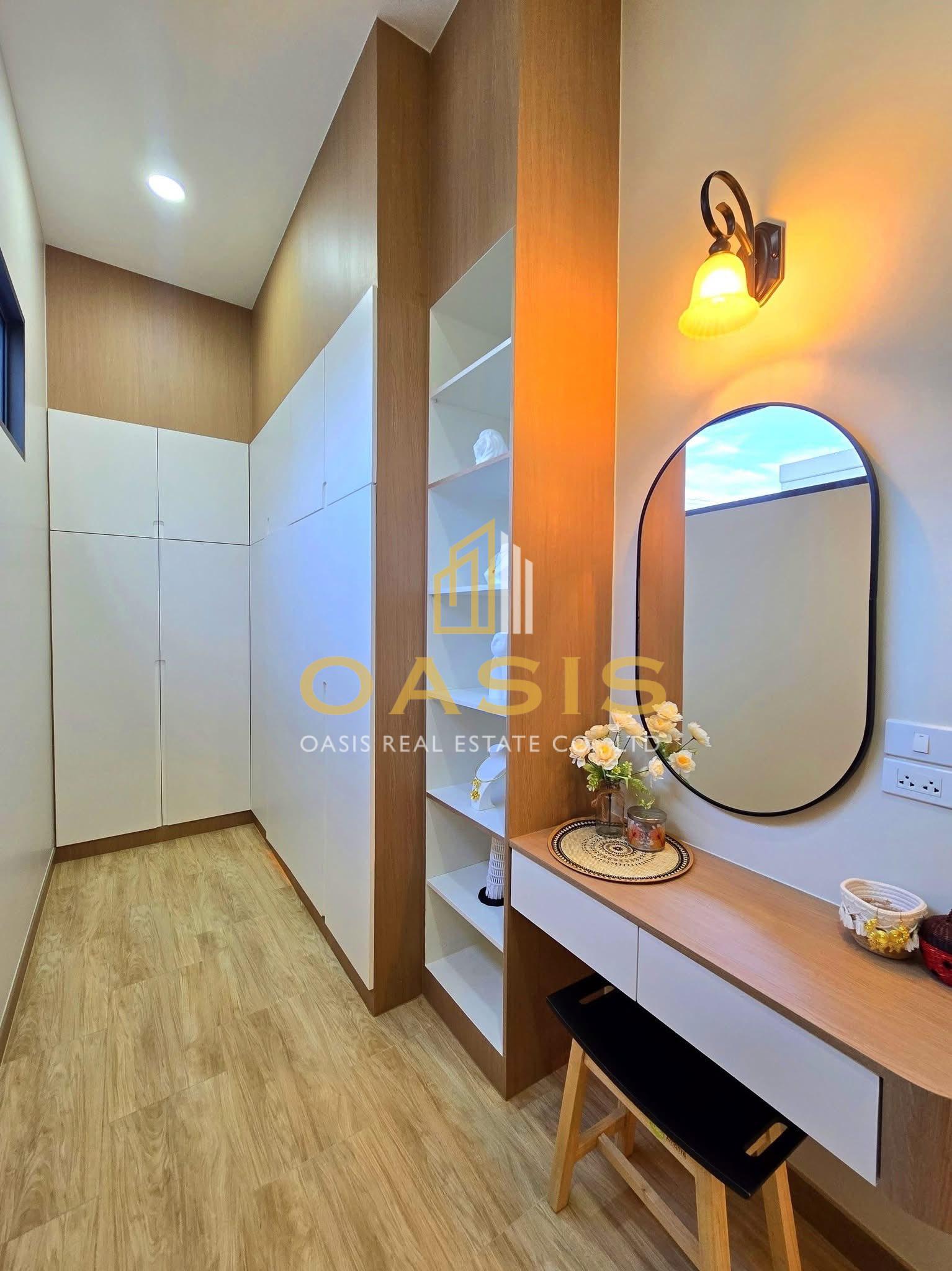 Brand-new luxury pool villa for SALE