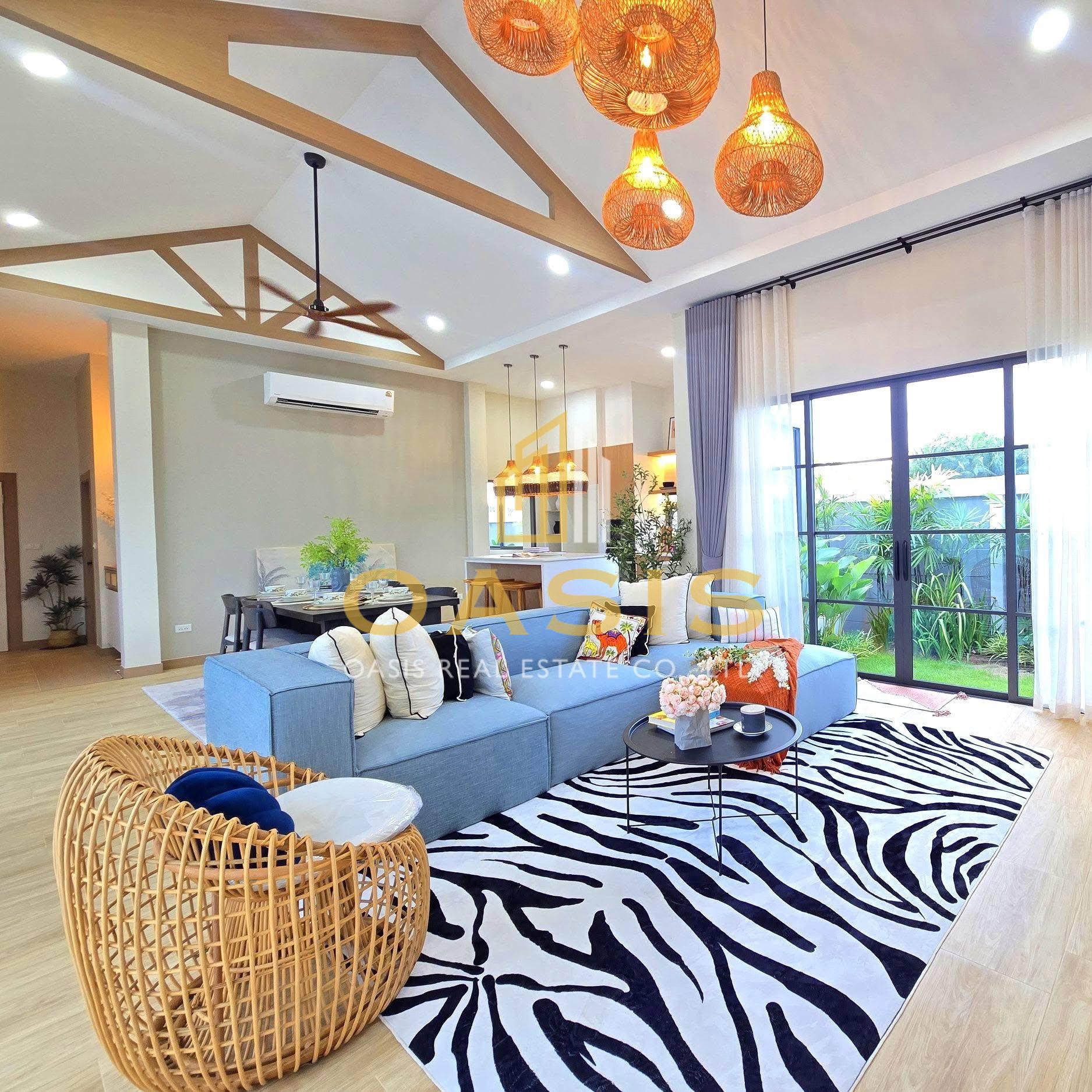 Brand-new luxury pool villa for SALE