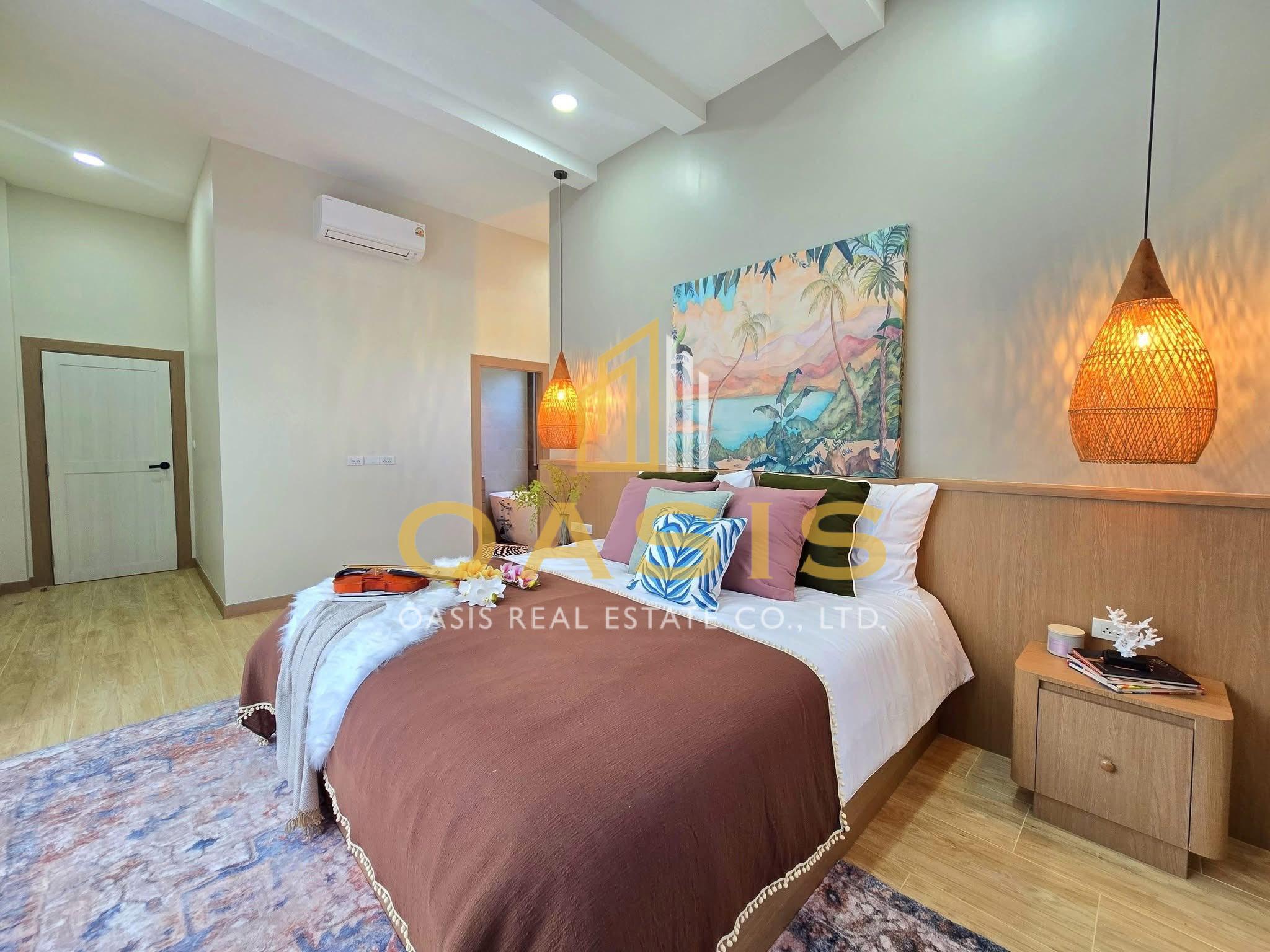 Brand-new luxury pool villa for SALE