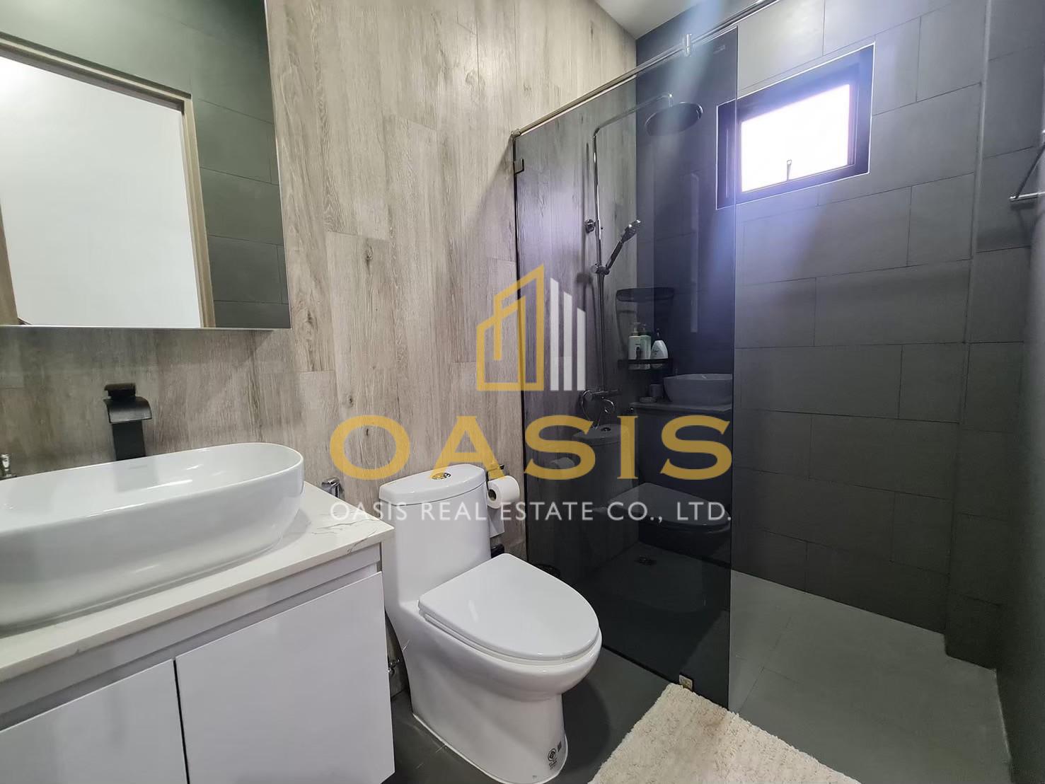 Modern Nordic-Style Pool Villa for SALE