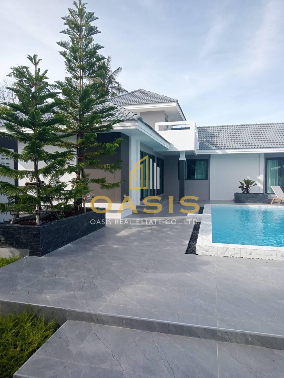 Versatile Estate Near Lake Mabprachan for SALE