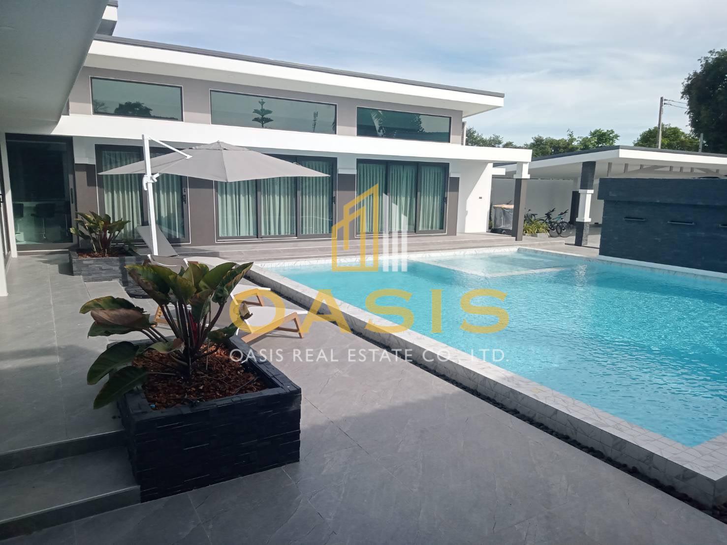 Versatile Estate Near Lake Mabprachan for SALE