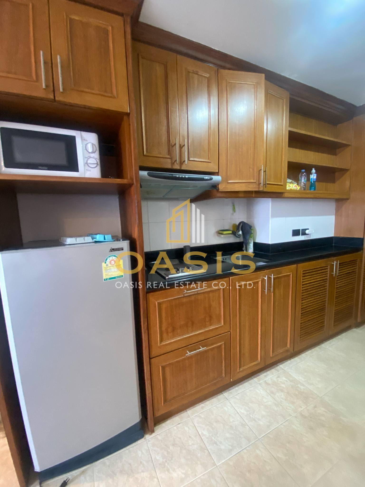 For Rent Sea View Condo at Pattaya Hill Resort