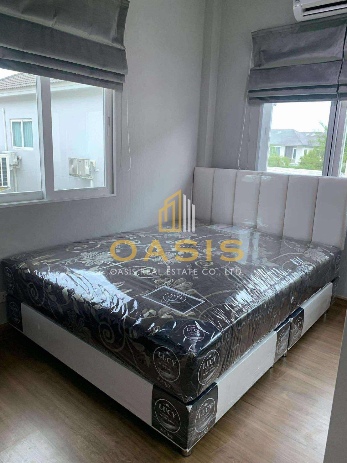 Grandio Ramintra–Wongwaen – Exclusive Corner Home for Rent