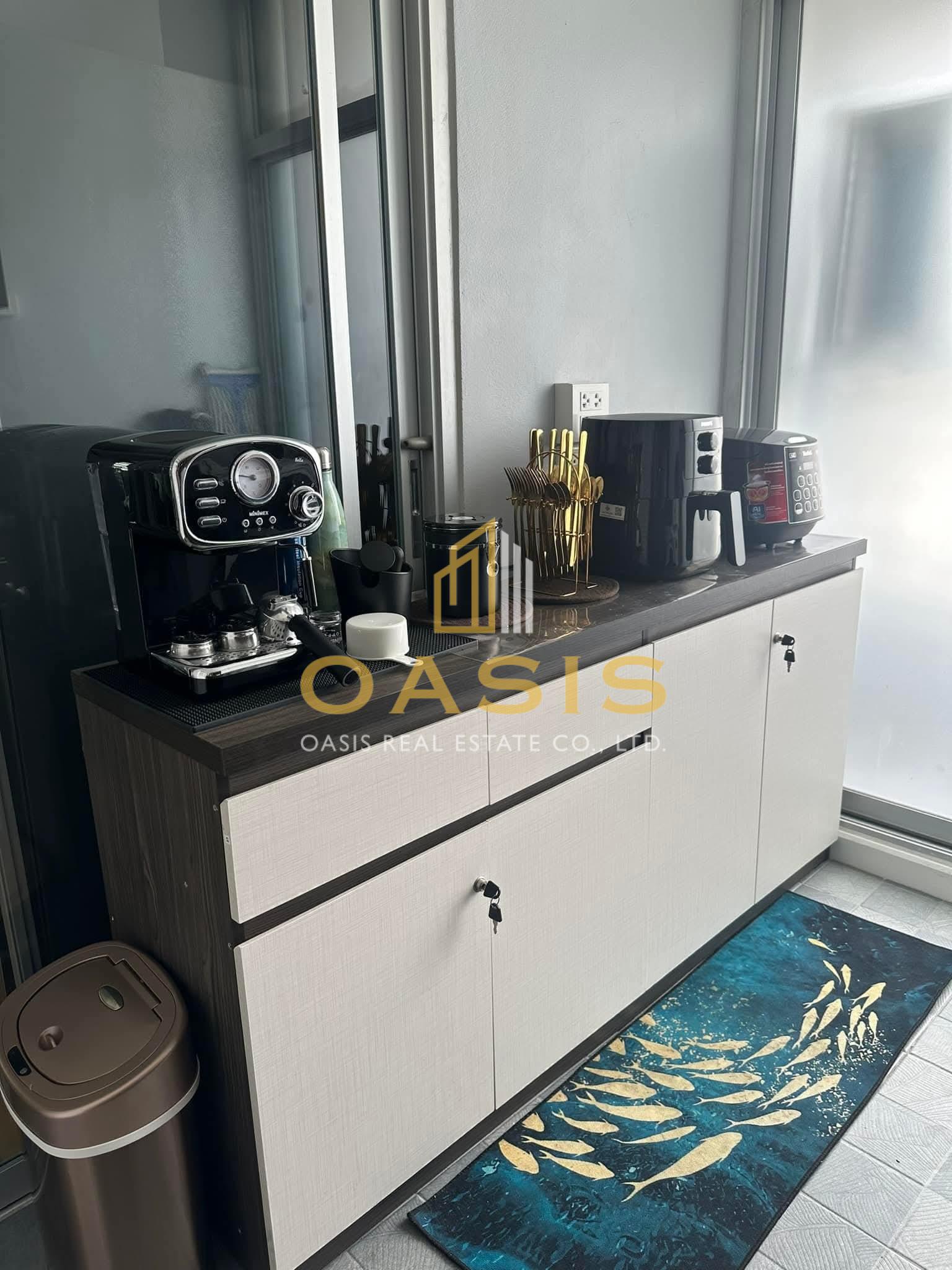 Ratchada City 18(2) – Elegant Corner Condo for Rent & Sale