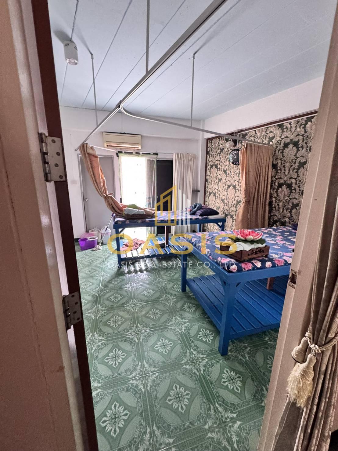  Prime Beachside Commercial Property – High-Yield Investment in Pattaya For Sale