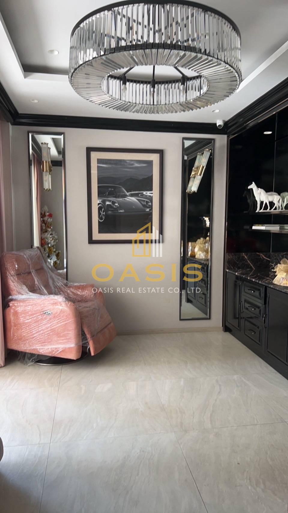 Vana Residence Krungthep Kreetha – Luxury Show Home For Sale