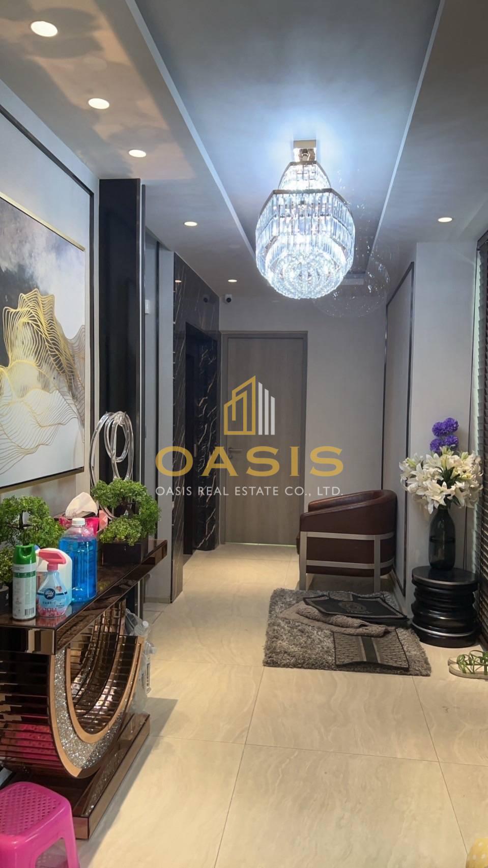 Vana Residence Krungthep Kreetha – Luxury Show Home For Sale