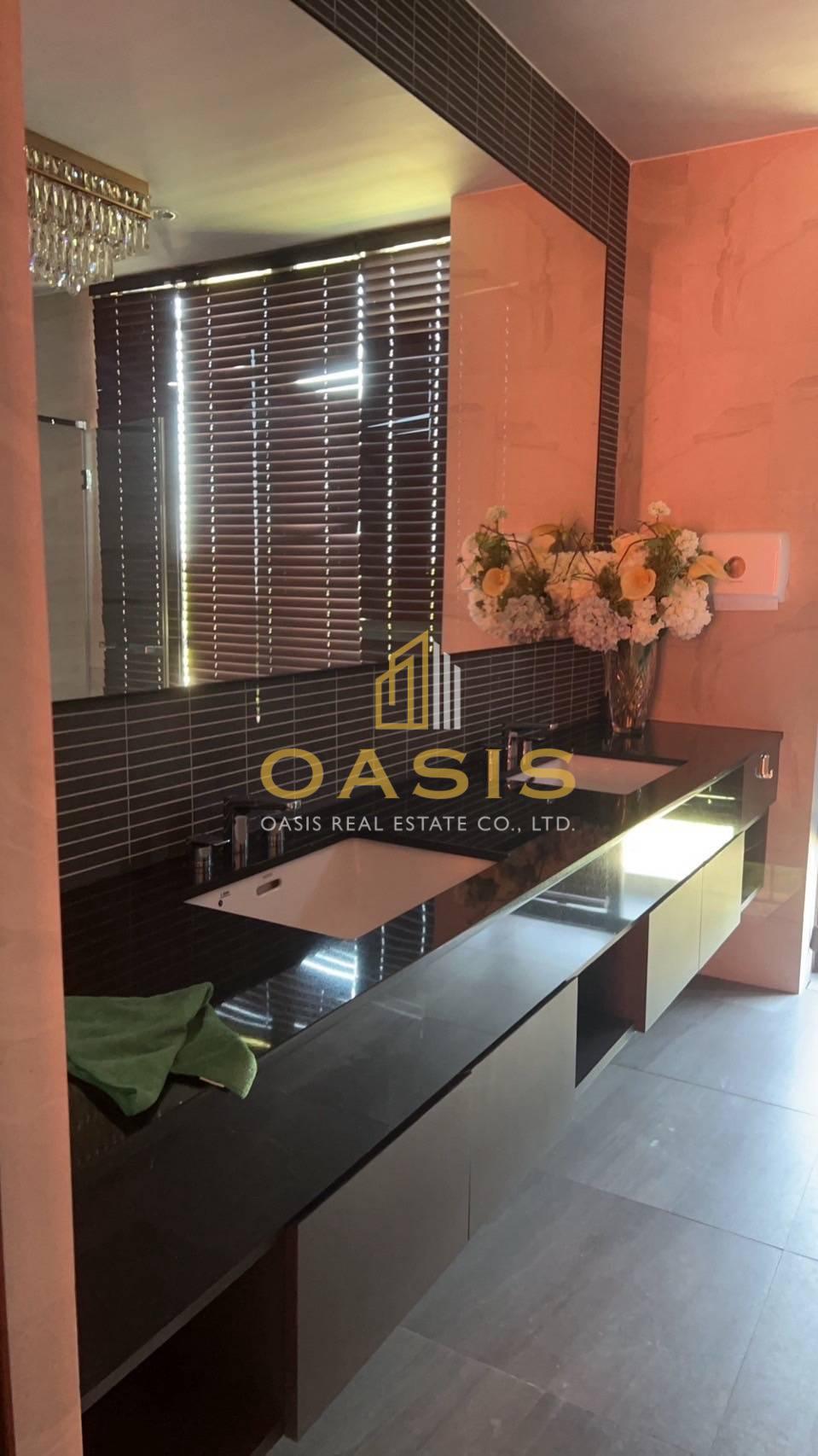 Vana Residence Krungthep Kreetha – Luxury Show Home For Sale