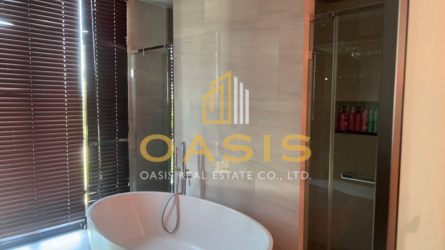Vana Residence Krungthep Kreetha – Luxury Show Home For Sale