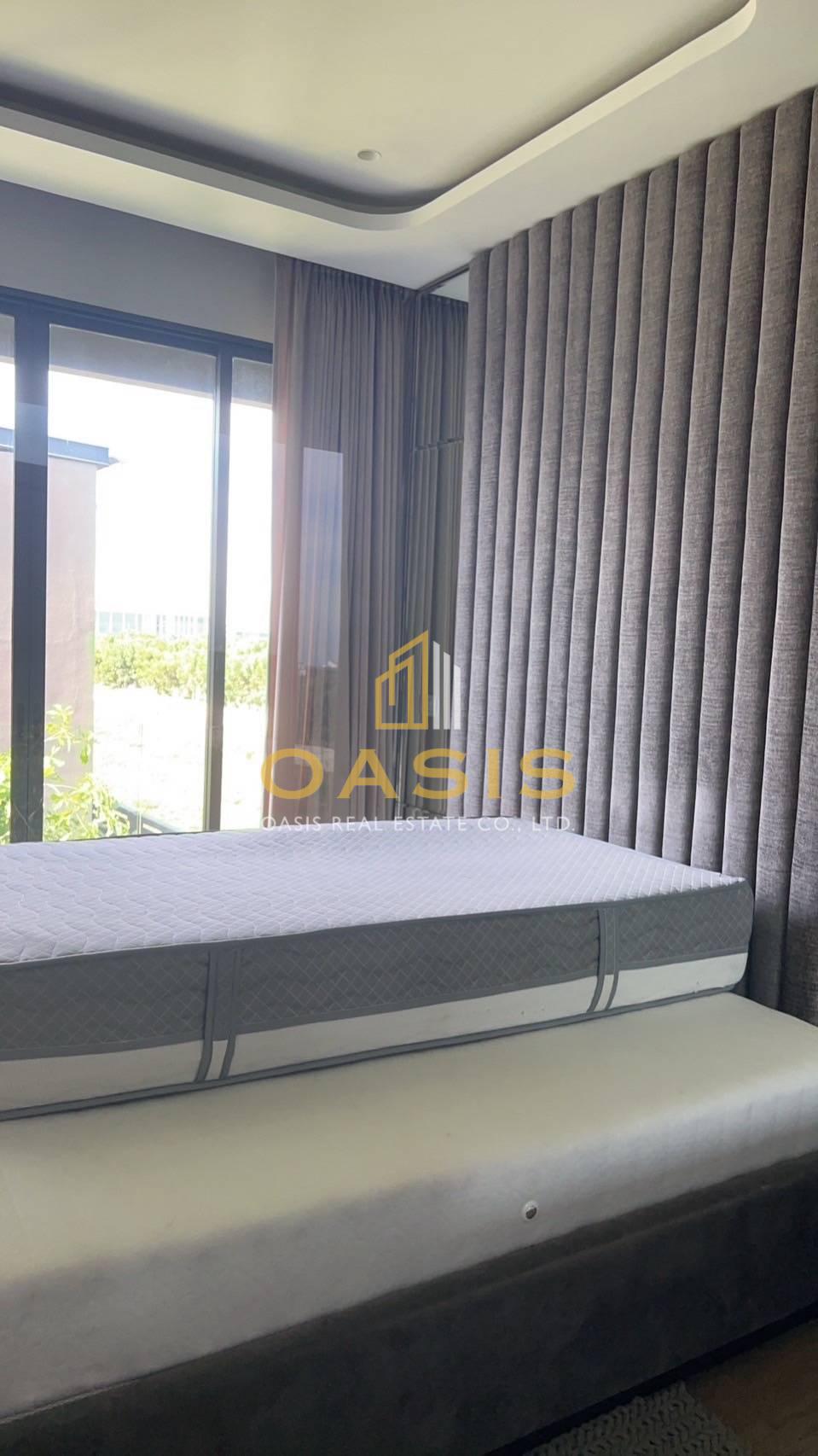 Vana Residence Krungthep Kreetha – Luxury Show Home For Sale