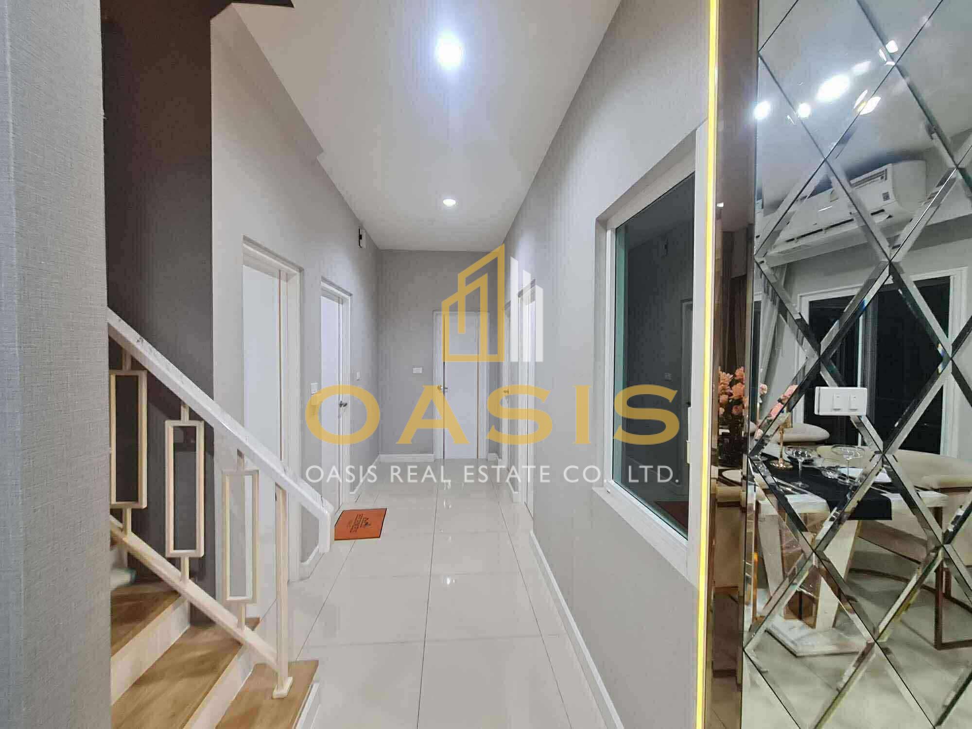 Grandio Ramintra–Wongwaen – Exclusive Corner Home for Rent