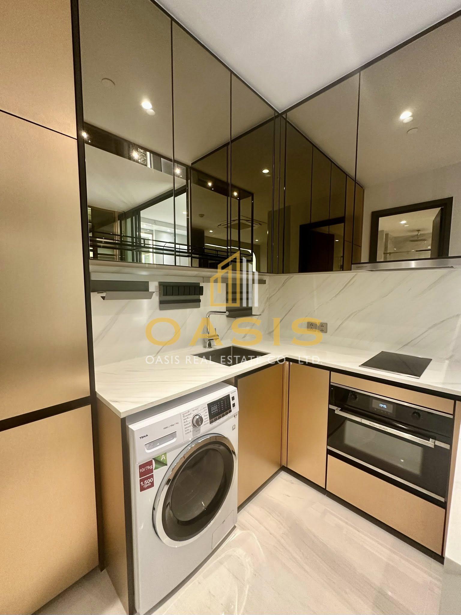 New Luxury Unit at Supalai Icon Sathorn for Rent