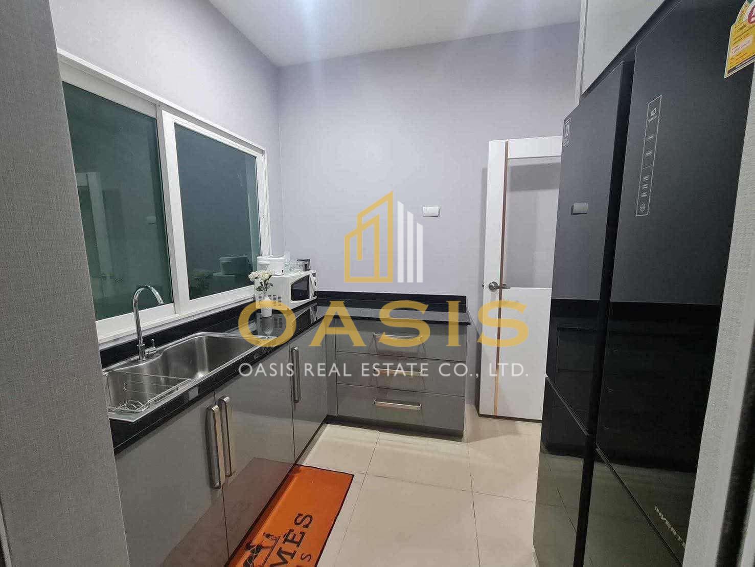 Grandio Ramintra–Wongwaen – Exclusive Corner Home for Rent