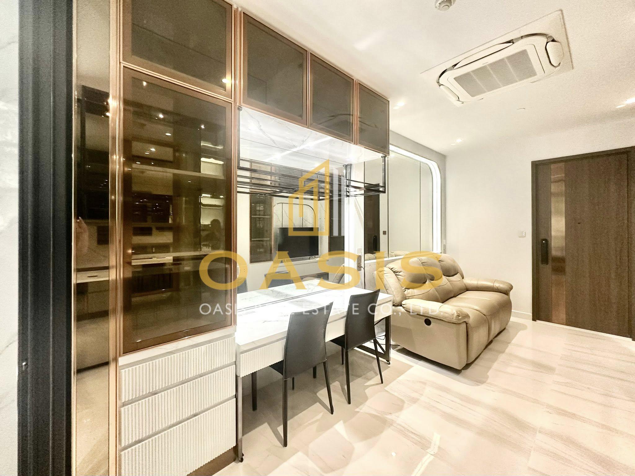 New Luxury Unit at Supalai Icon Sathorn for Rent