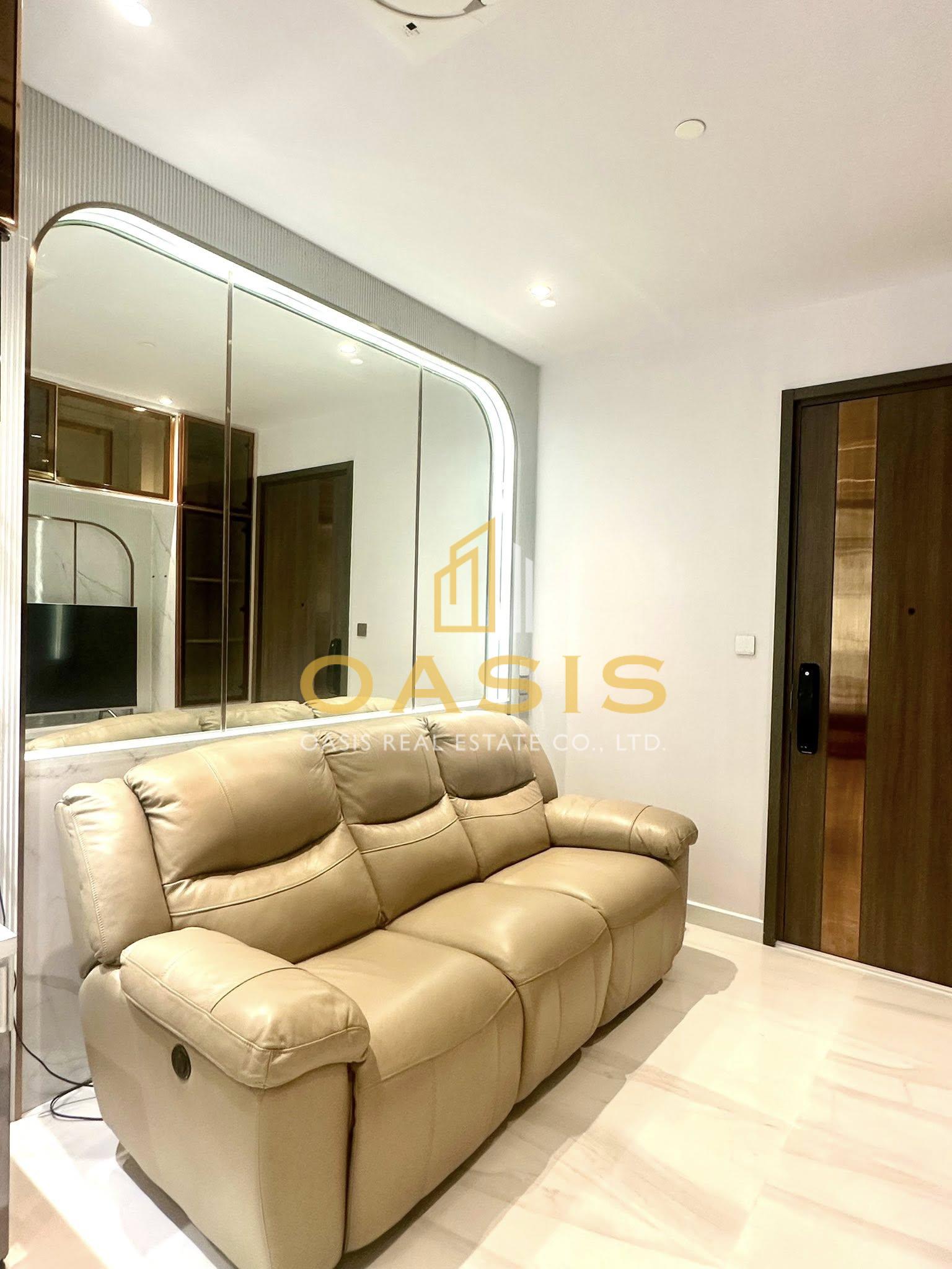 New Luxury Unit at Supalai Icon Sathorn for Rent