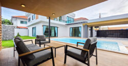 A beautifully renovated 2-storey home for Sale