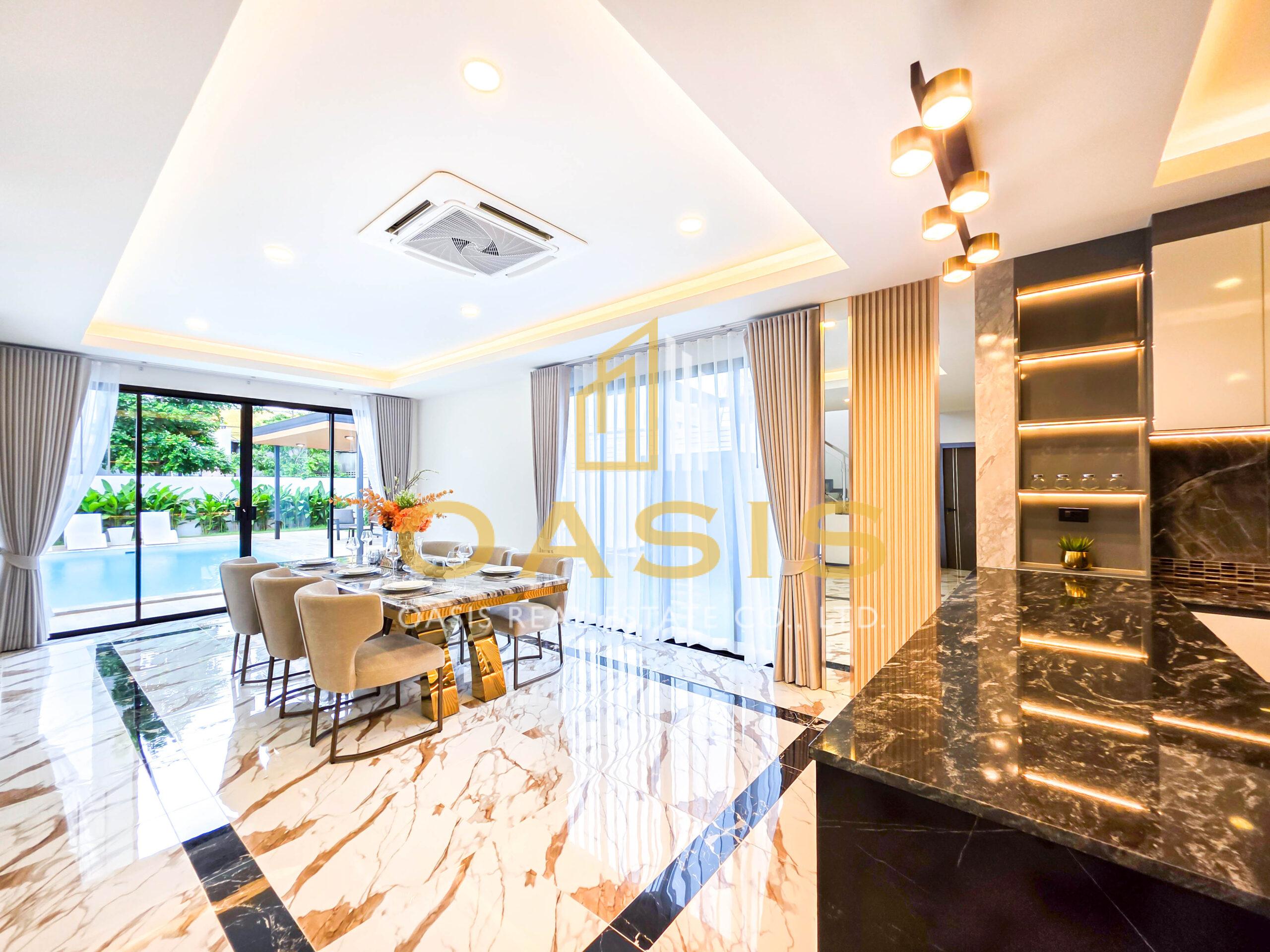 A beautifully renovated 2-storey home for Sale