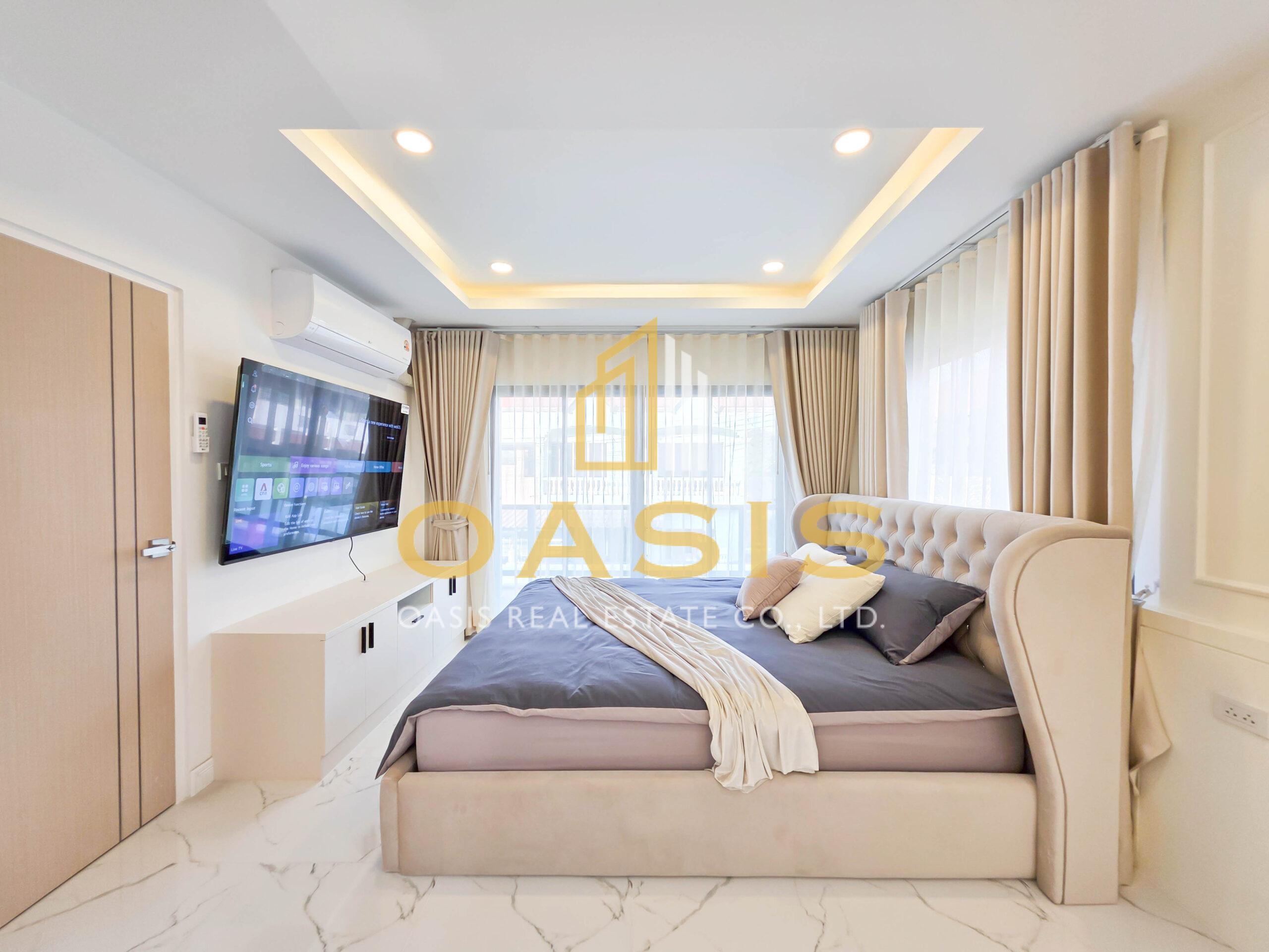 Beautifully renovated 2-storey home combines modern luxury with functional design for Sale