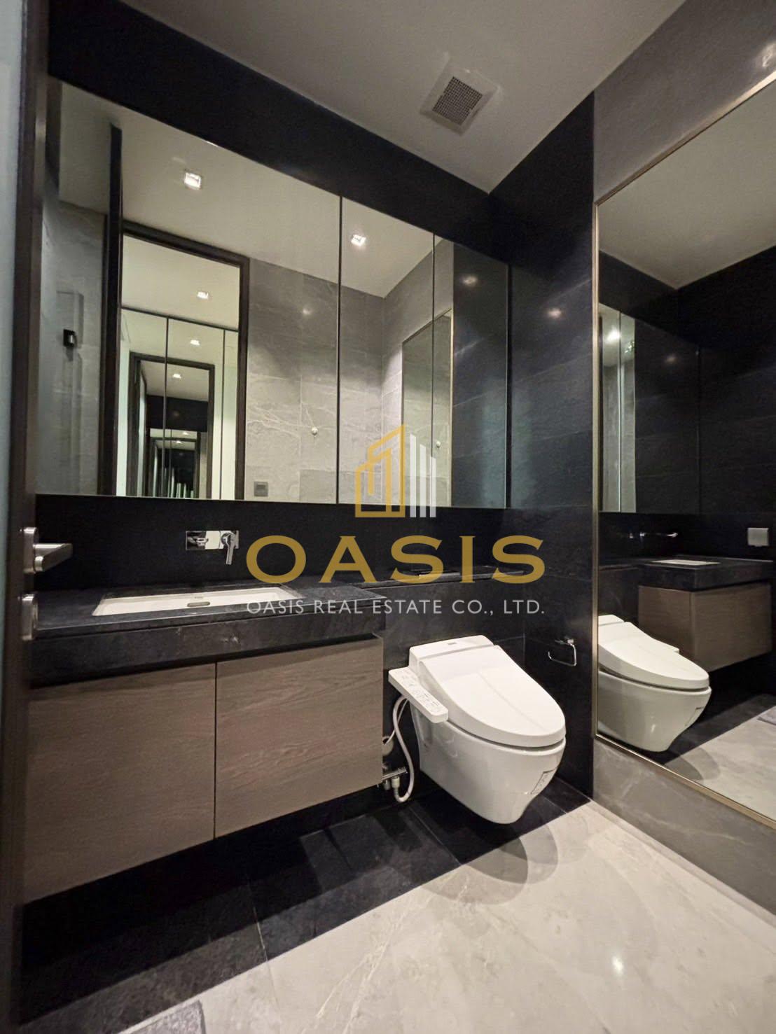 28 Chidlom – Elegant Corner Residence in Bangkok’s Most Prestigious CBD For Rent