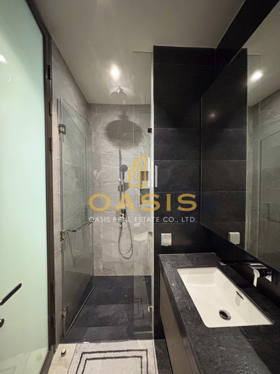28 Chidlom – Elegant Corner Residence in Bangkok’s Most Prestigious CBD For Rent