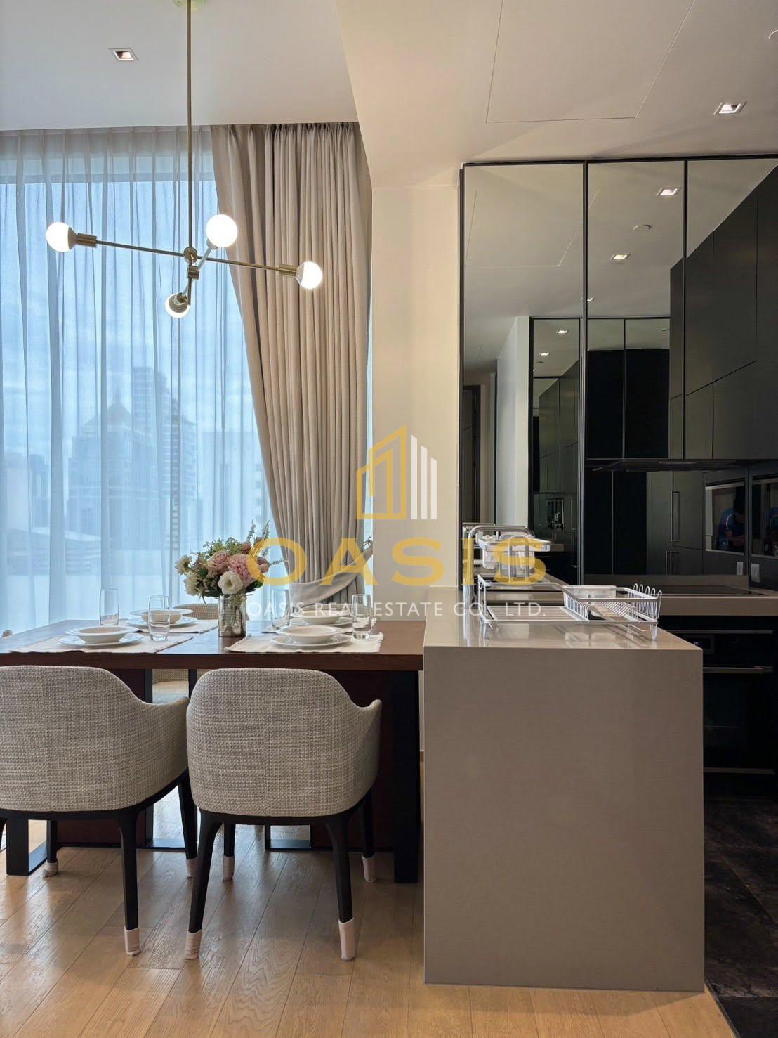28 Chidlom – Elegant Corner Residence in Bangkok’s Most Prestigious CBD For Rent