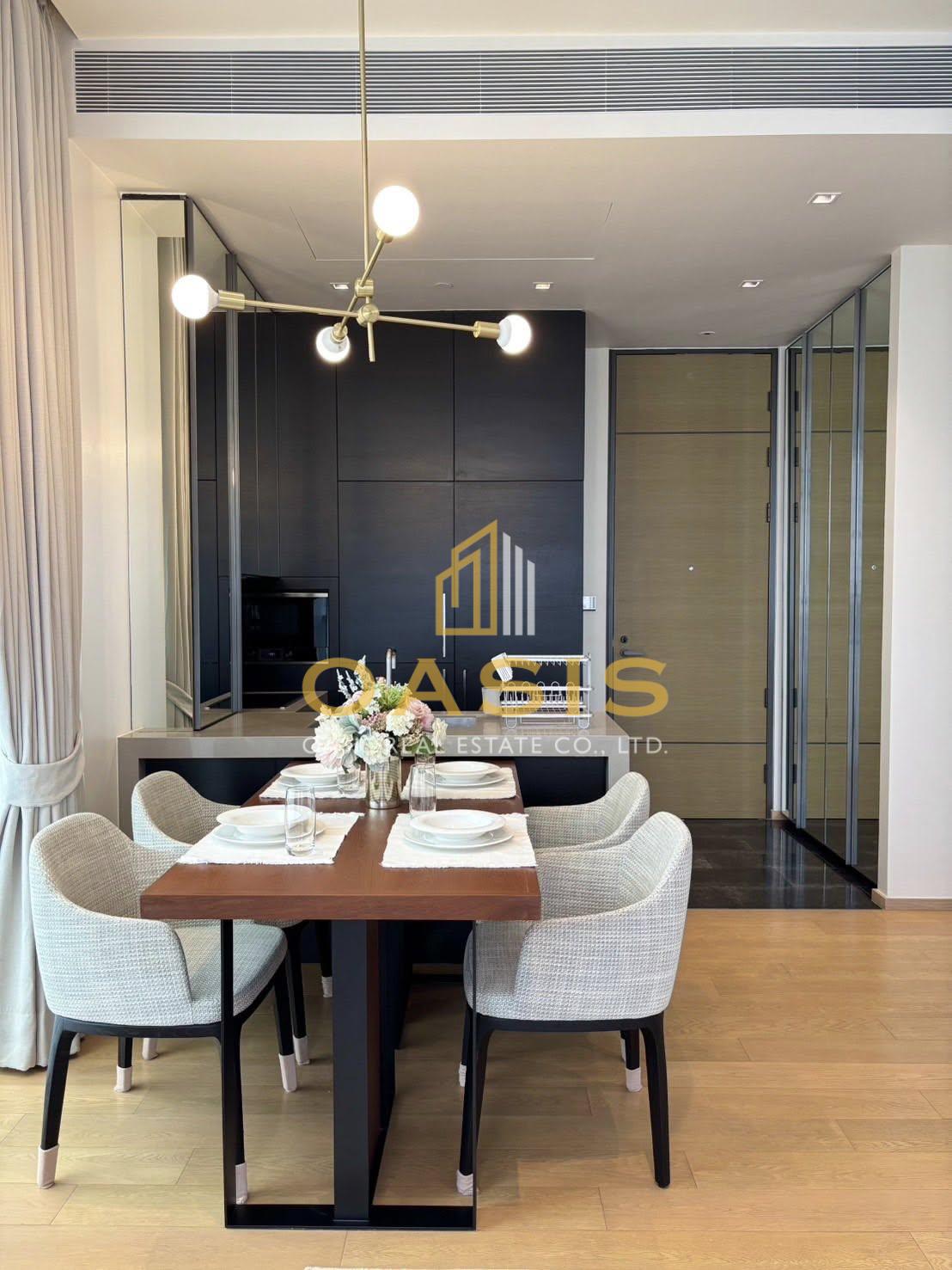 28 Chidlom – Elegant Corner Residence in Bangkok’s Most Prestigious CBD For Rent