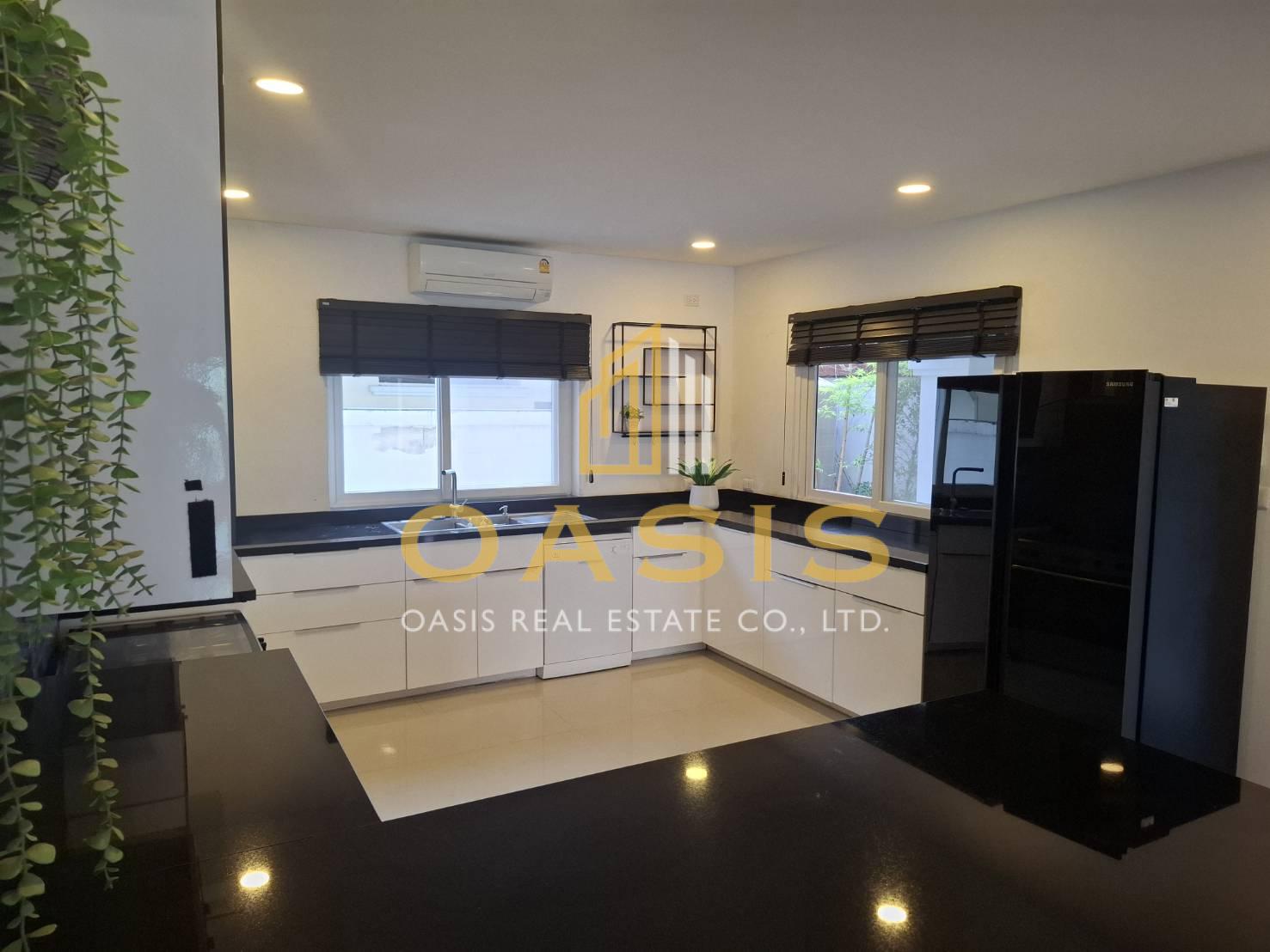 Siam Gardens Pool Villa Lake Mabprachan for rent