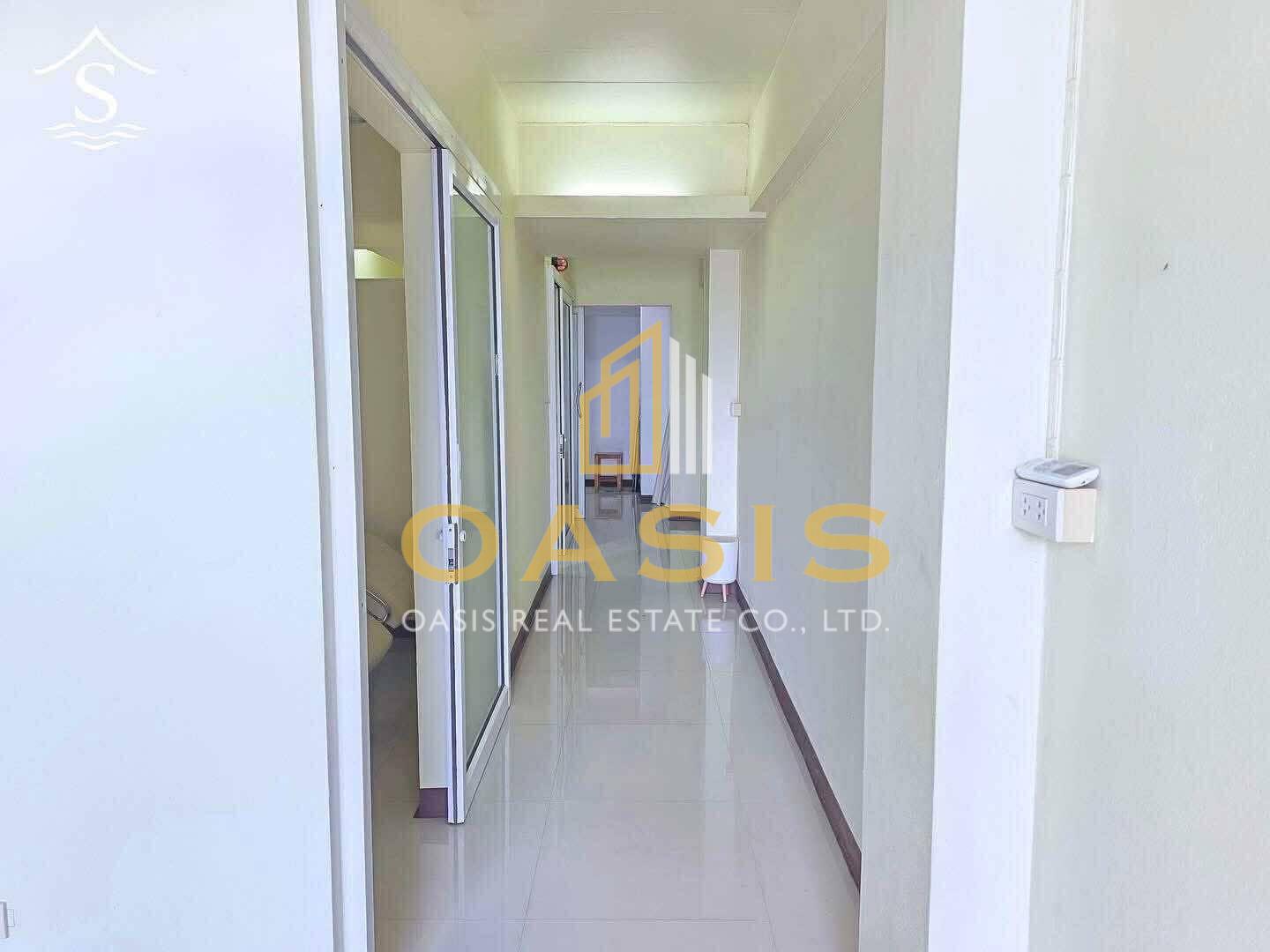 Commercial Building for Sale Bangsaen