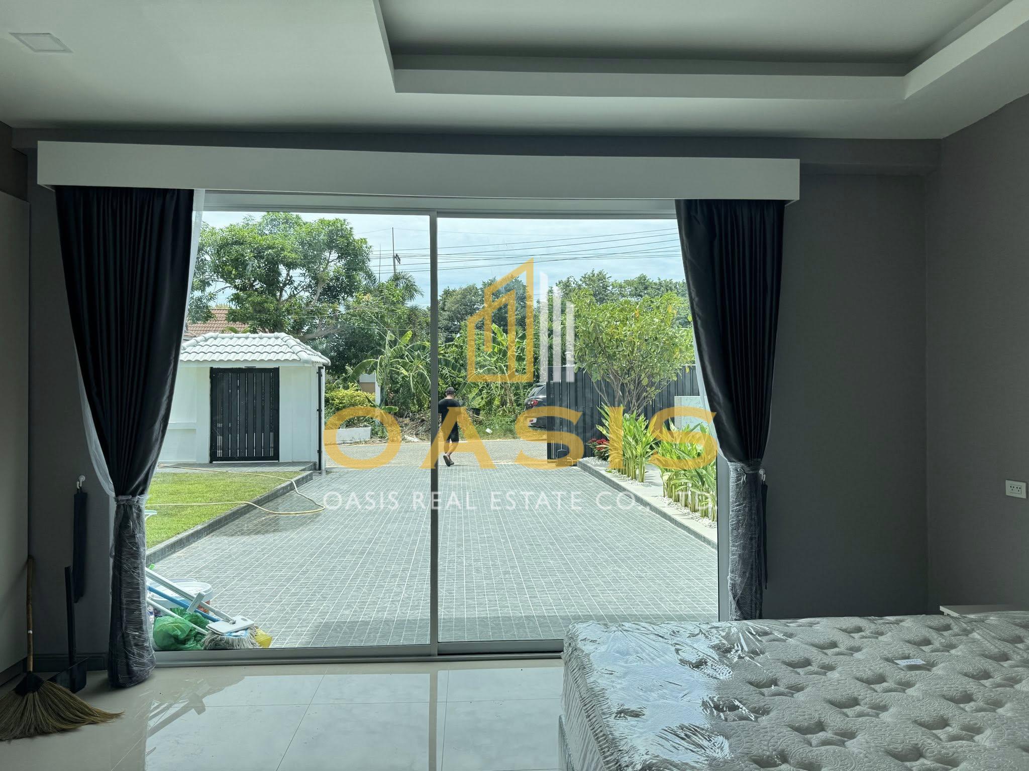 Modern house design with private pool for sale Modern house design with private pool for sale