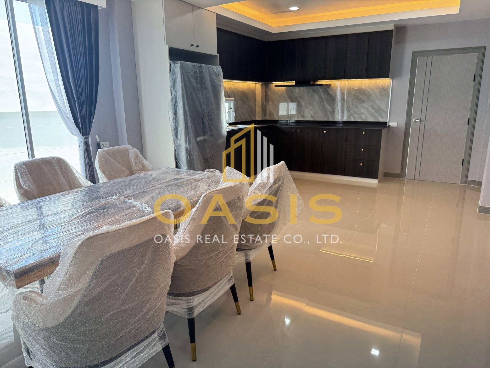 Modern house design with private pool for sale Modern house design with private pool for sale