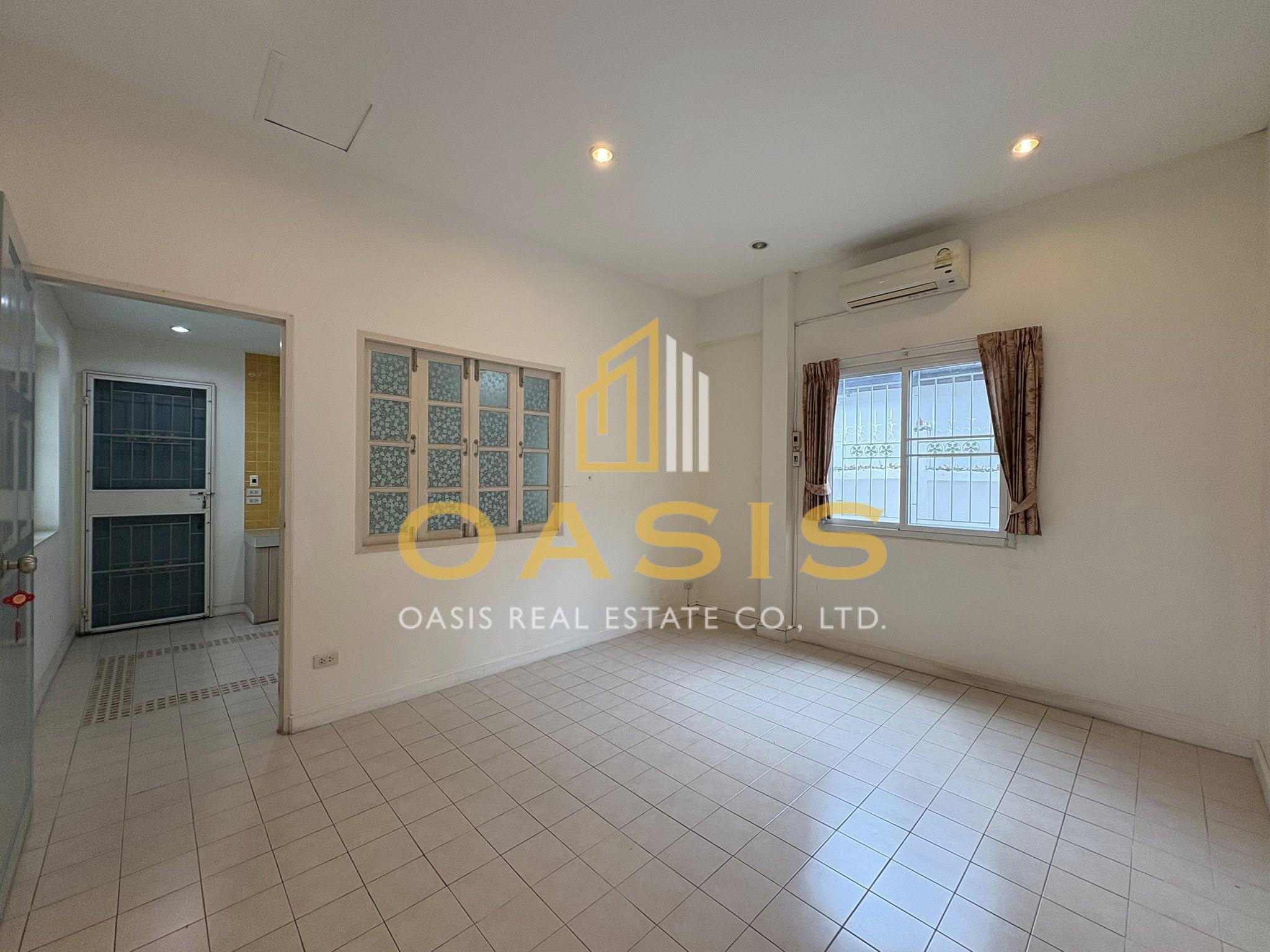 Muang Thong 4 Village – For Sale