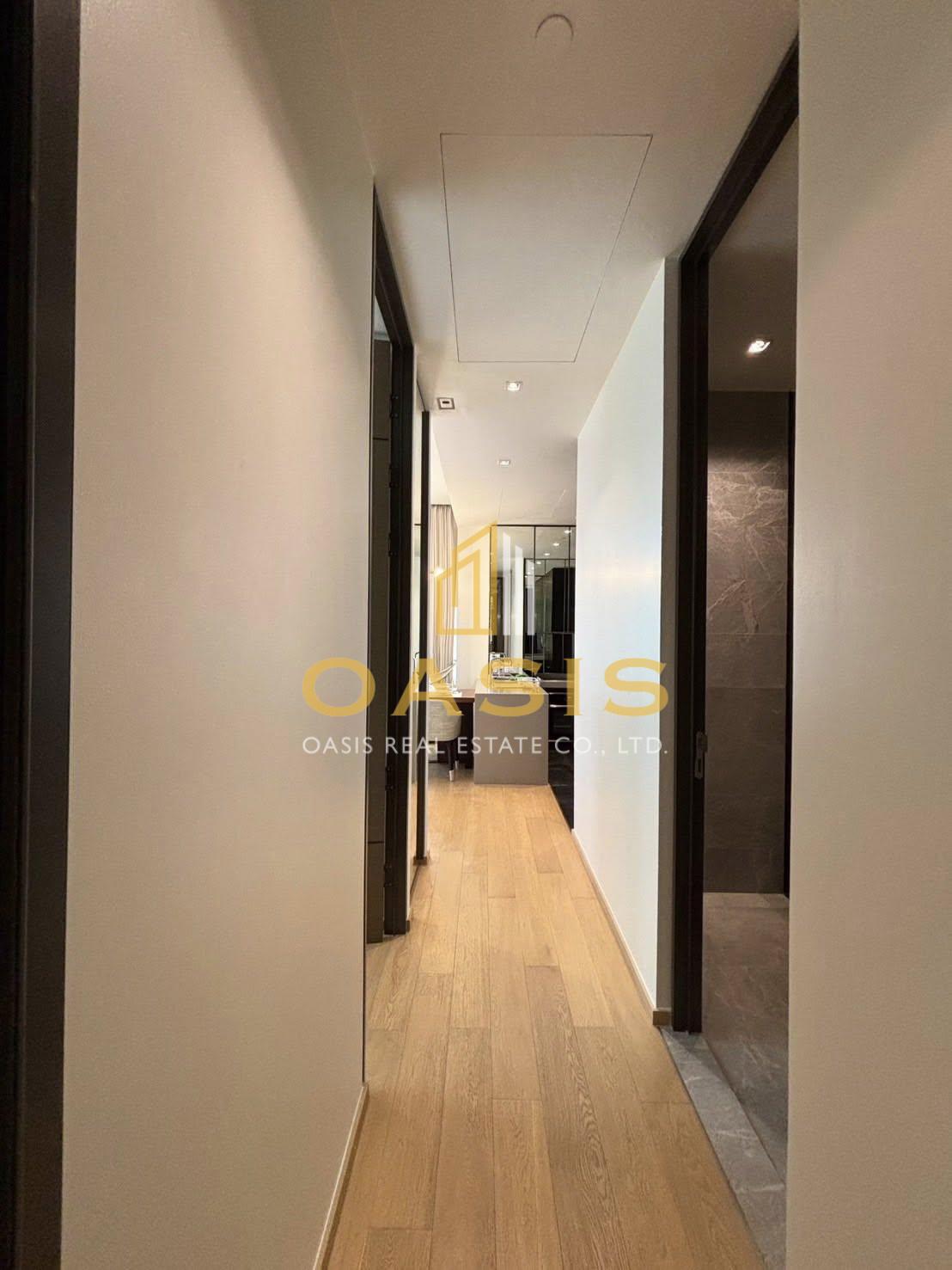28 Chidlom – Elegant Corner Residence in Bangkok’s Most Prestigious CBD For Rent