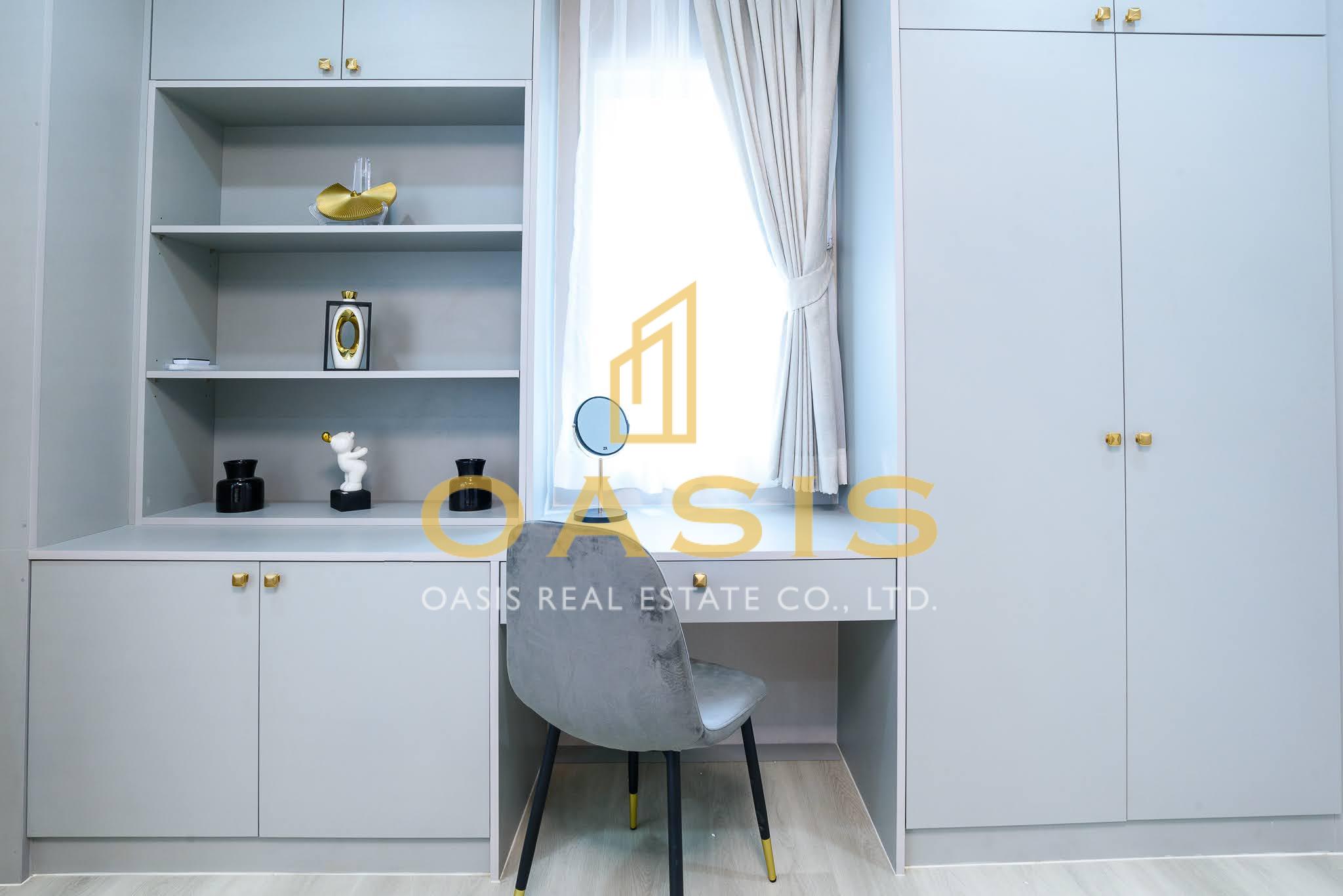 Baan Rim Hat House  Modern 4-Bedroom Pool Villa for Sale