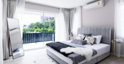 Baan Rim Hat House  Modern 4-Bedroom Pool Villa for Sale